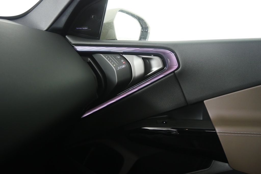 Thumbnail: 2026 BMW X3 - 25