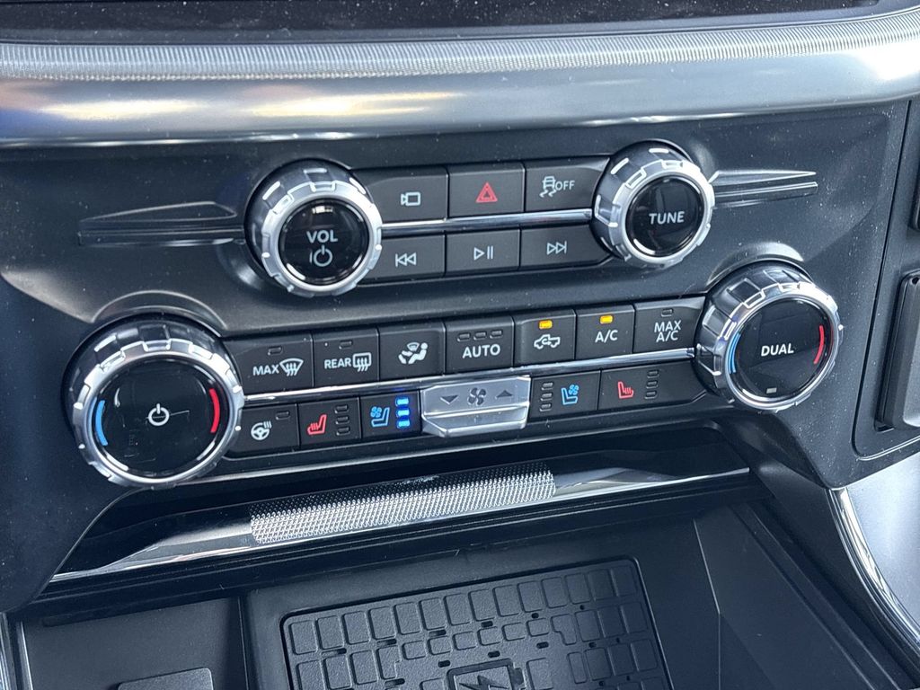 New 2026 Blue Ford Lariat image 17