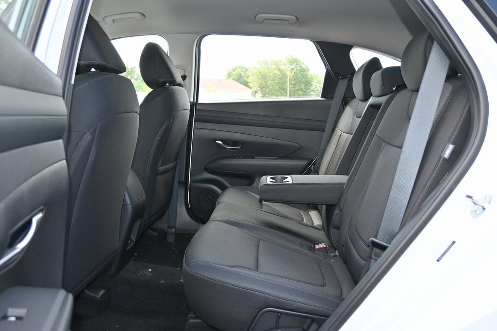 2025 Hyundai Tucson SE - Photo 9