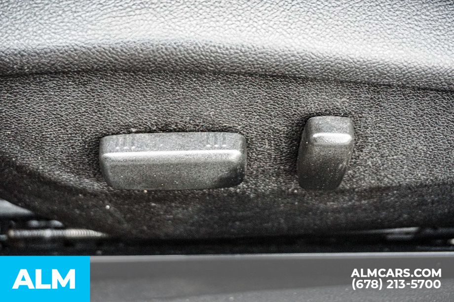 Used 2014 Black Chevrolet 1LT image 49