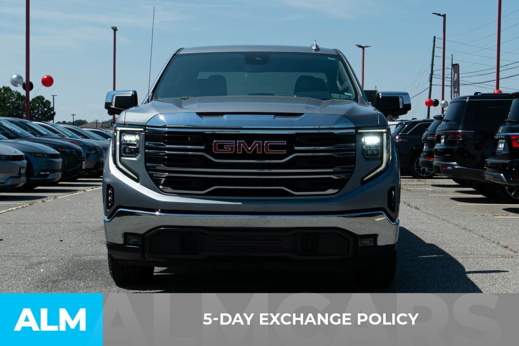 2024 Gmc Sierra 1500 SLT photo 3