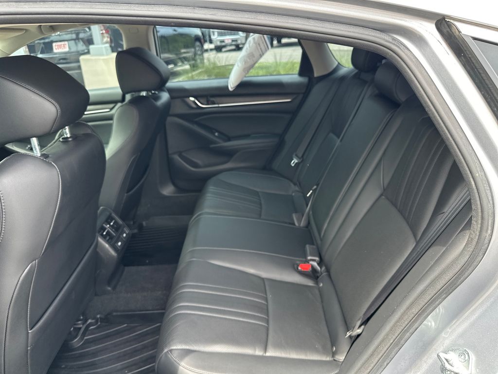 Used Car 2021 Honda Accord  Ex-l For Sale Under $25,000 In Austin, Texas