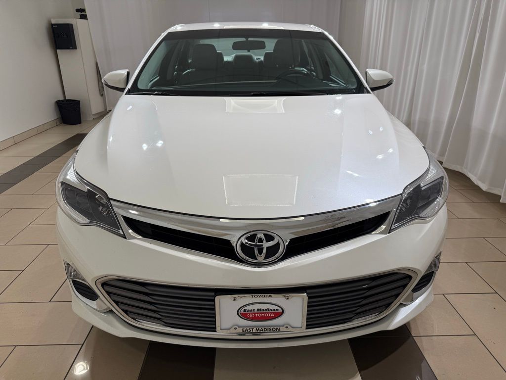 Thumbnail: 2014 Toyota Avalon - 8