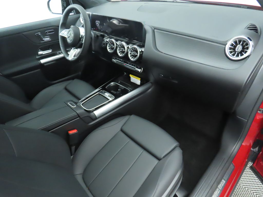 Thumbnail: 2026 Mercedes-Benz GLA - 19