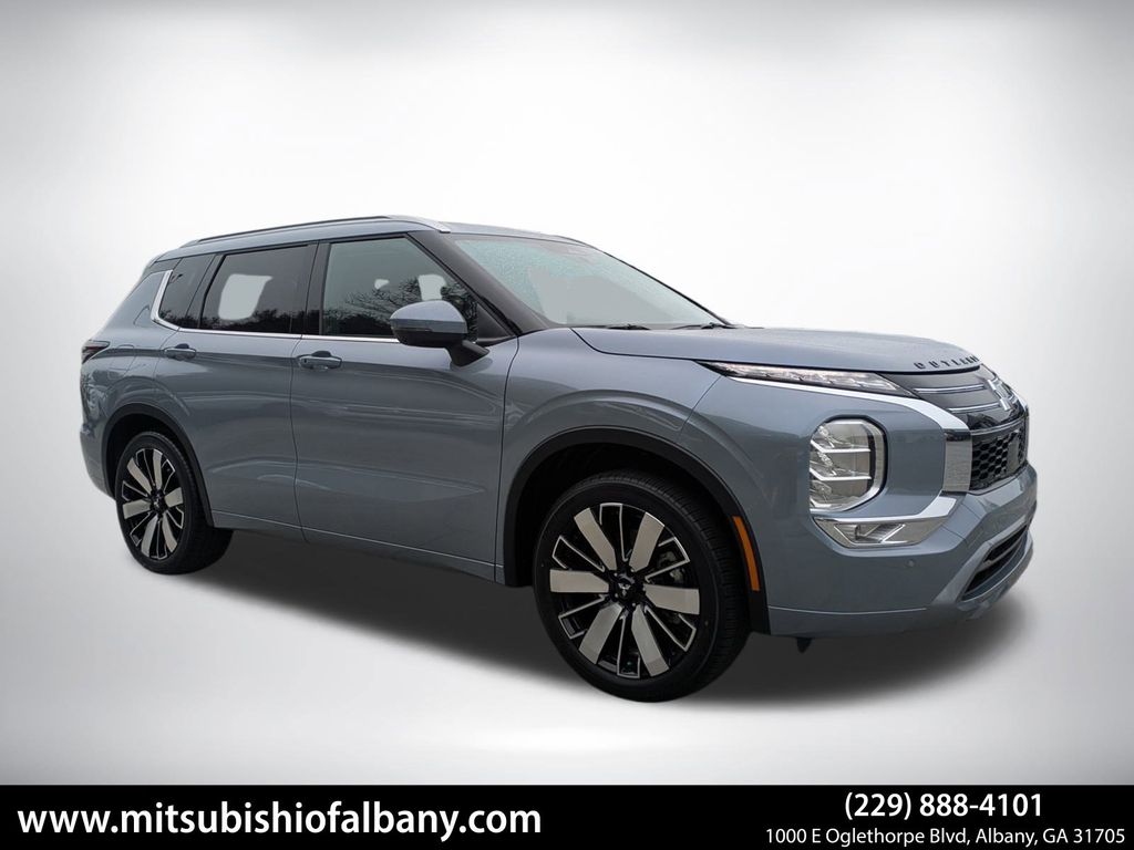 2026 Mitsubishi Outlander SEL