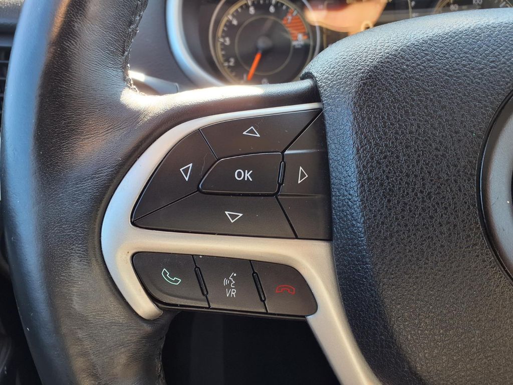 2017 Jeep Cherokee Latitude White at EAG Ford Navasota