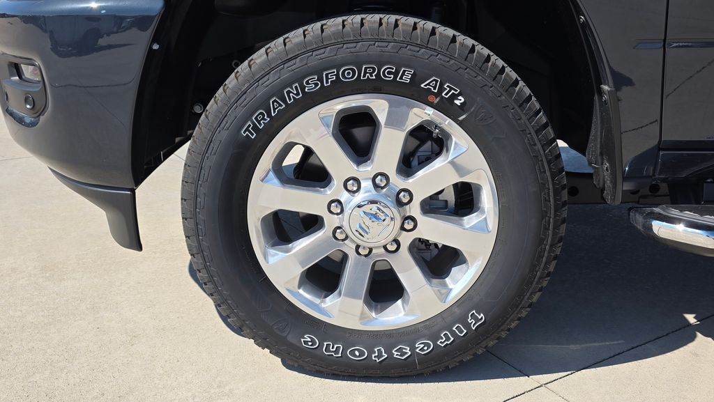2026 RAM 2500 Laramie - Photo 11