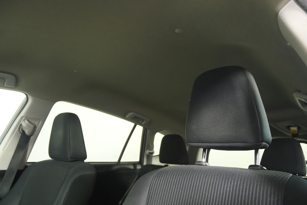 Thumbnail: 2015 Toyota RAV4 - 9