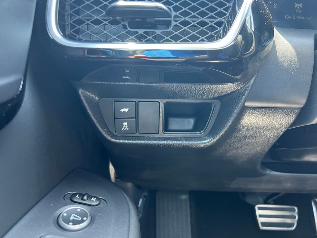2025 Acura ADX A-SPEC 16