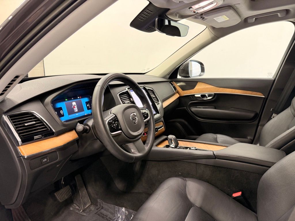 Thumbnail: 2023 Volvo XC90 - 12