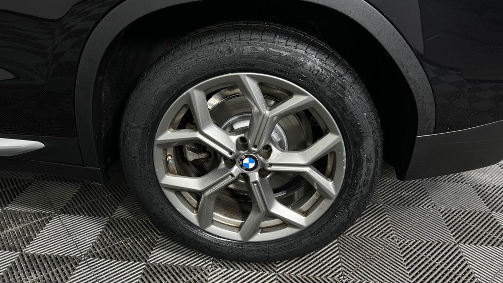 Thumbnail: 2022 BMW X3 - 10