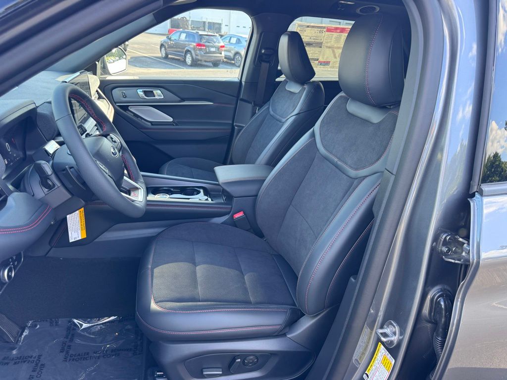 FordExplorer18