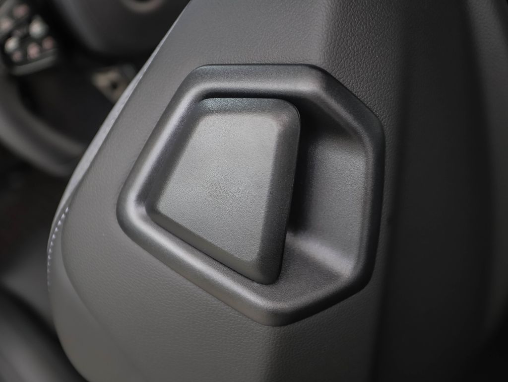 Thumbnail: 2026 BMW M4 - 22