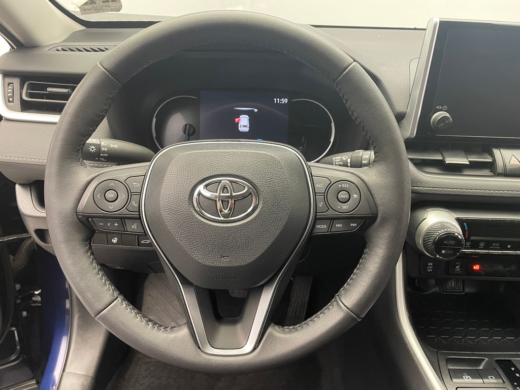 Thumbnail: 2024 Toyota RAV4 - 22