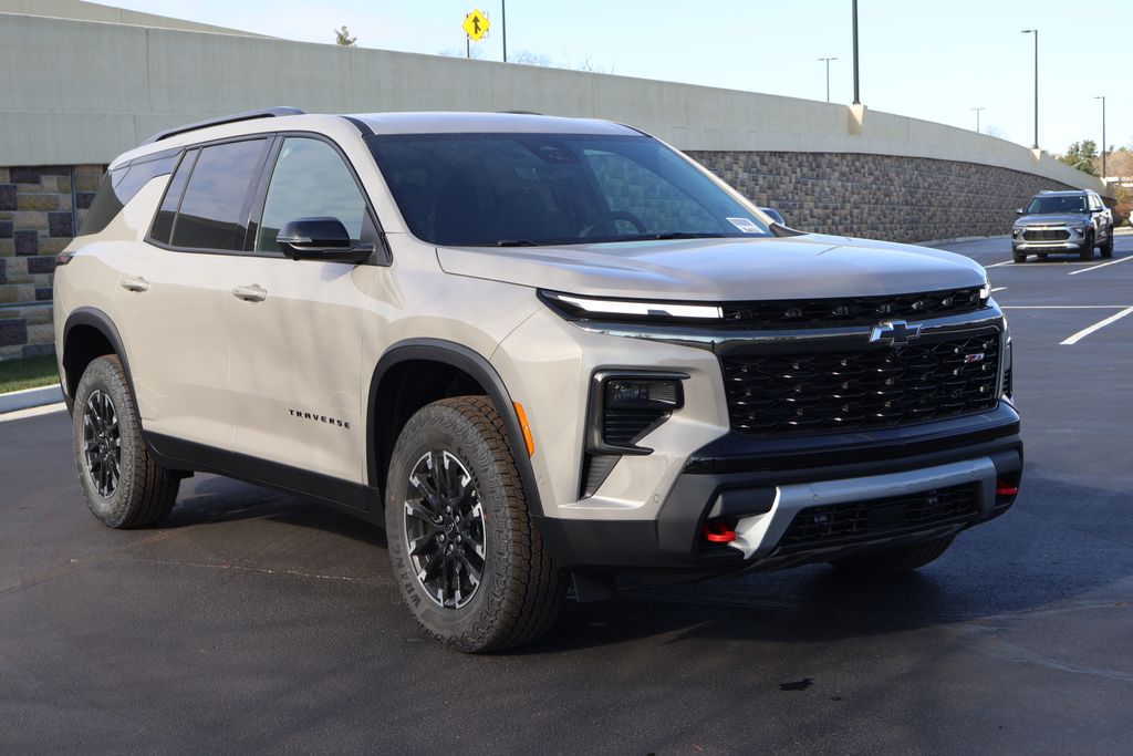 Thumbnail: 2026 Chevrolet Traverse - 10