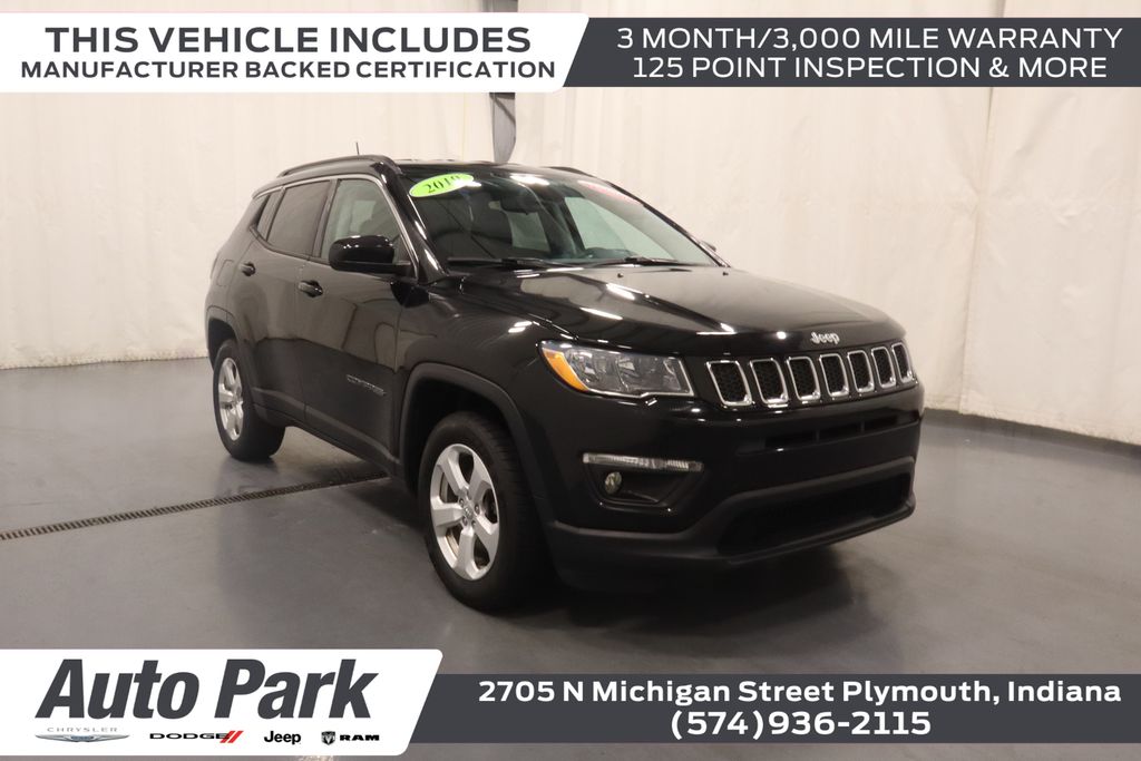 Diamond Black Crystal Pearlcoat 2019 Jeep Compass SUV / Crossover Four-Wheel Drive 9-Speed Automatic