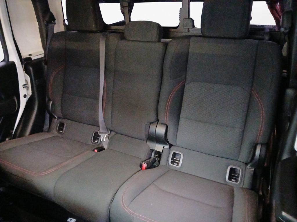 Used Car 2020 Jeep Gladiator  Rubicon For Sale Under $35,000 In Austin, Texas