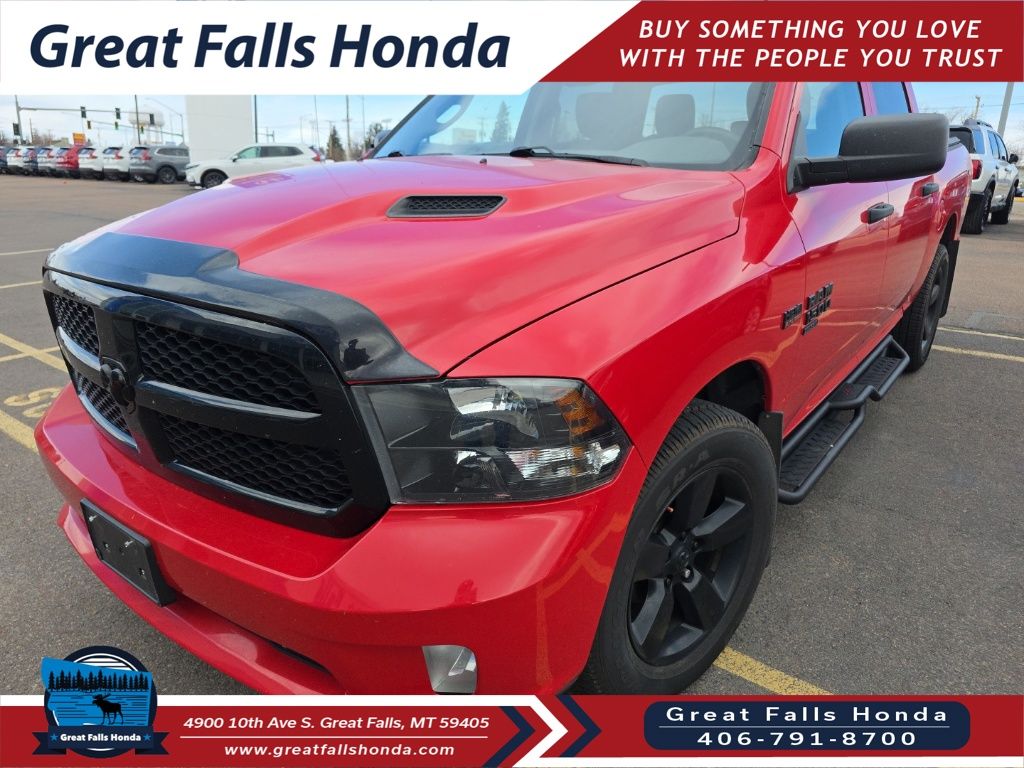 2019 RAM 1500 Classic Express Crew Cab 4WD