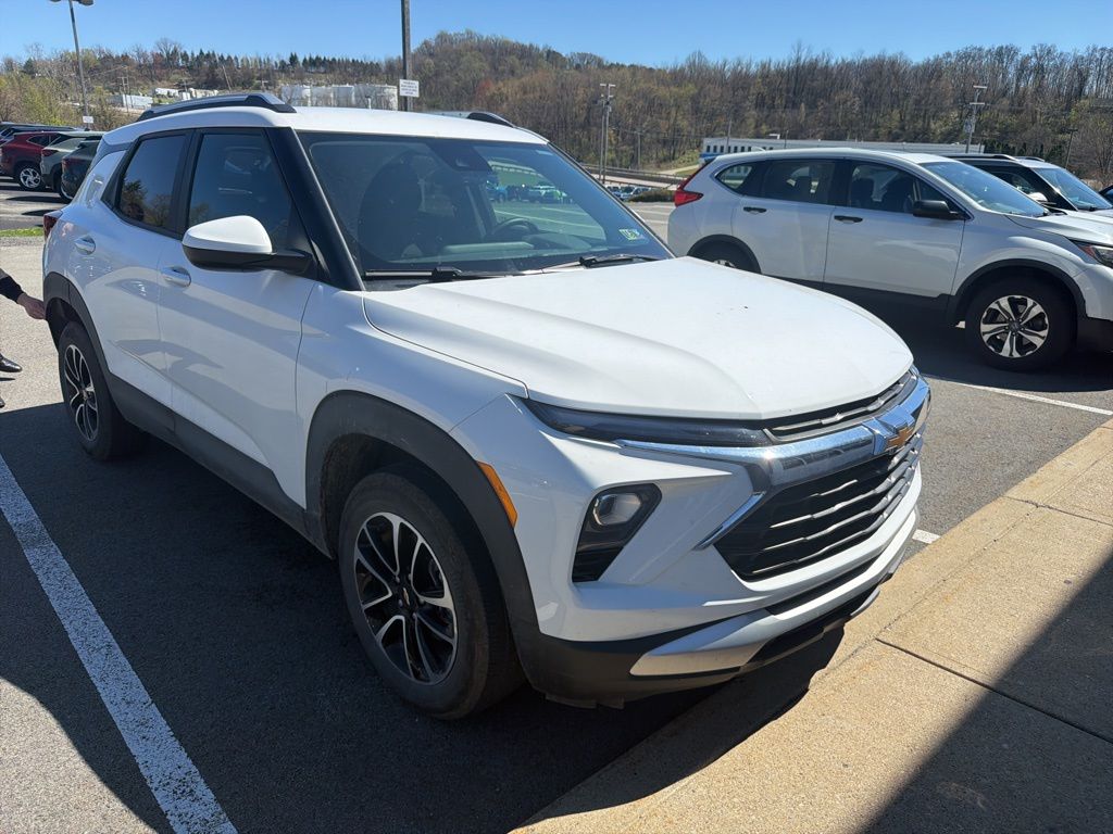 Summit White 2024 Chevrolet Trailblazer LT AWD SUV / Crossover Four-Wheel Drive 9-Speed Automatic