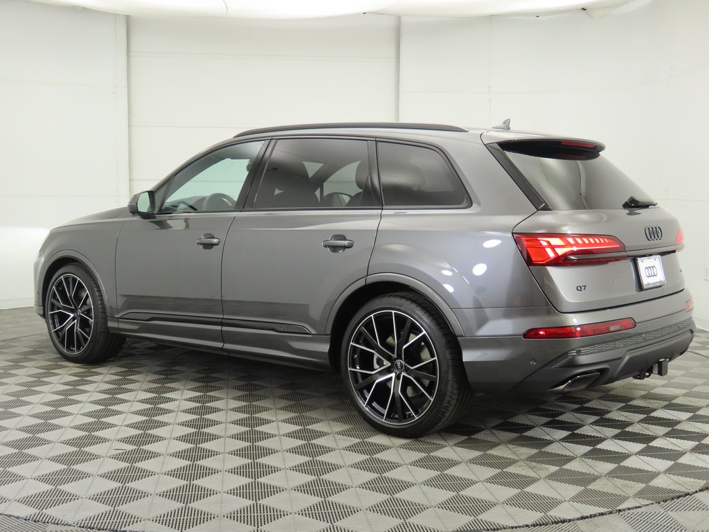 Thumbnail: 2025 Audi Q7 - 7