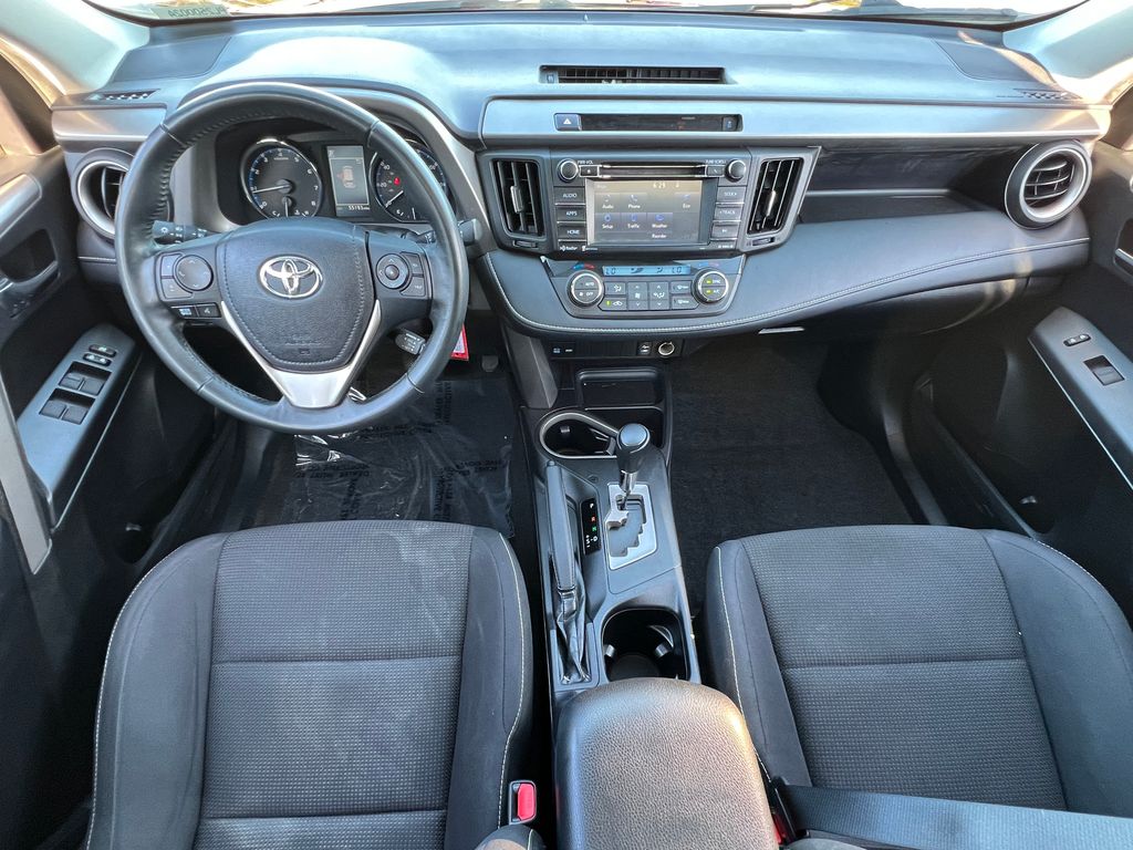 2016 Toyota RAV4 XLE
