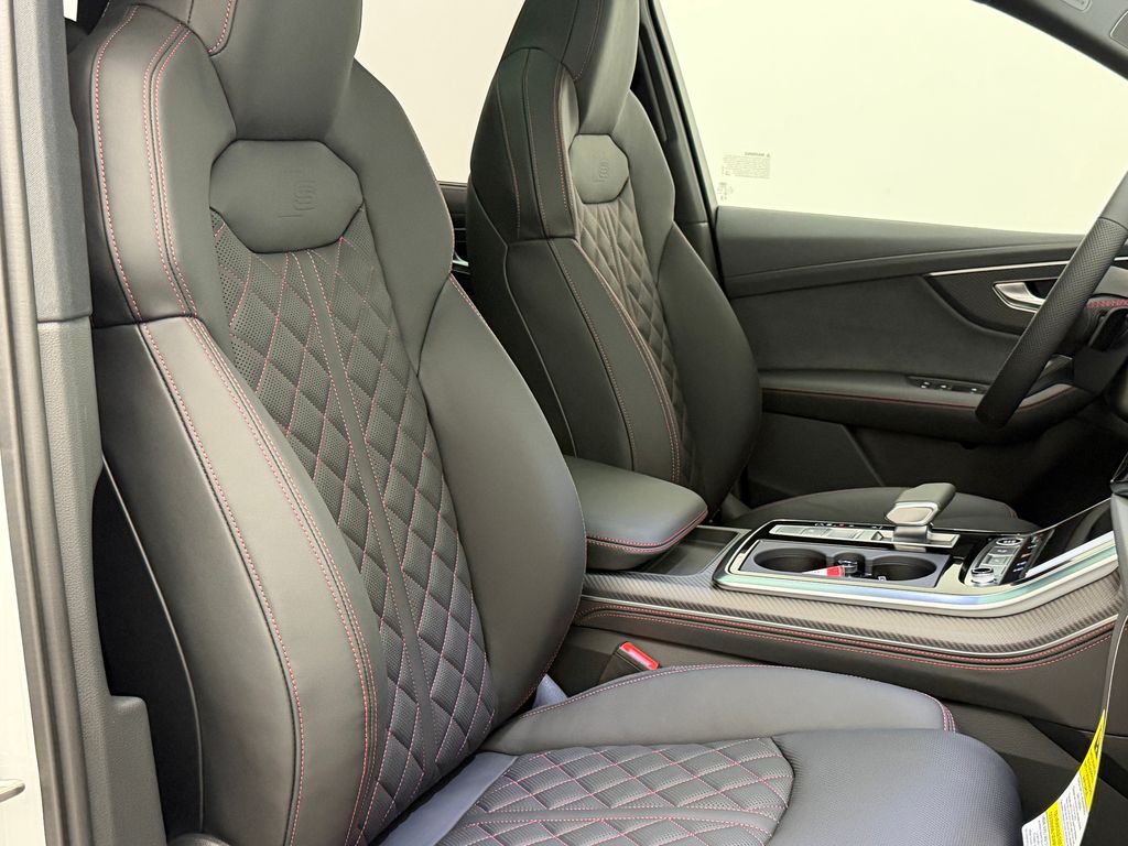 Thumbnail: 2026 Audi Q7 - 13