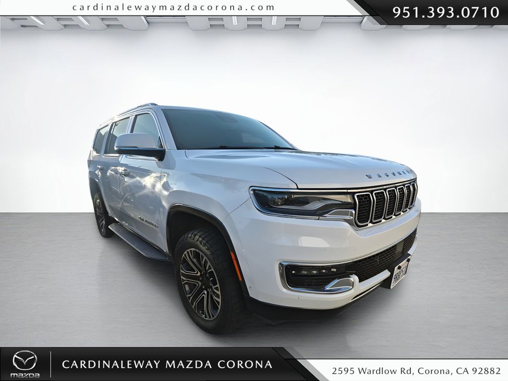 Bright White Clearcoat 2022 Jeep Wagoneer Series III 4WD SUV / Crossover Four-Wheel Drive 8-Speed Automatic