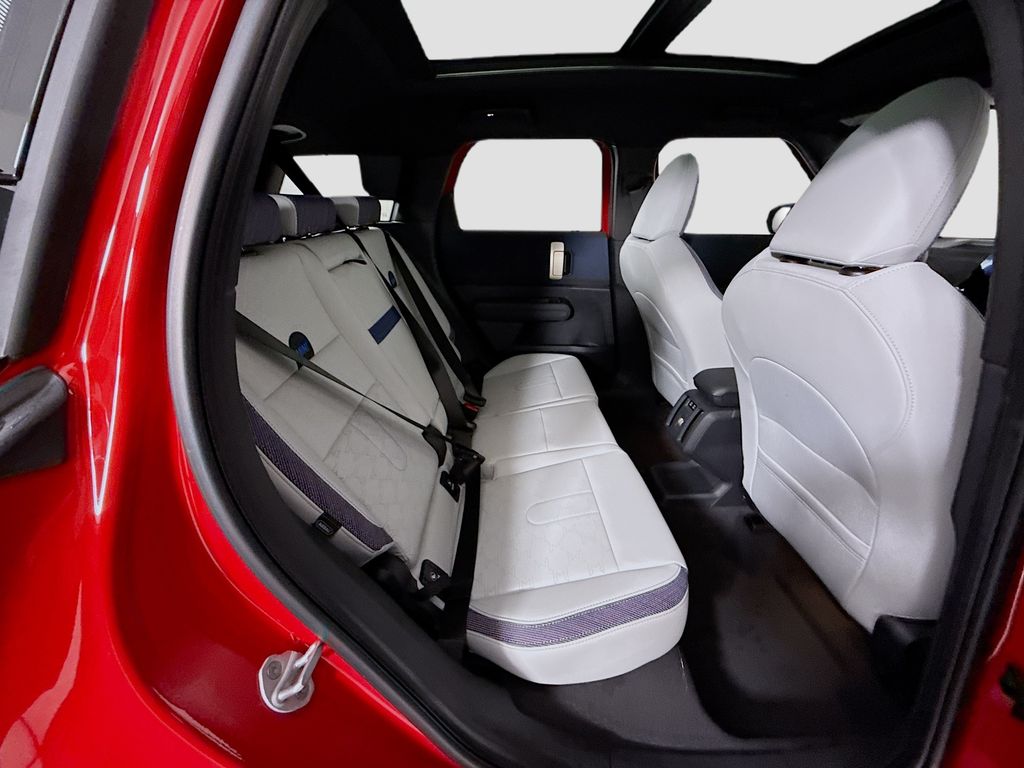 Thumbnail: 2027 MINI Cooper Countryman - 22