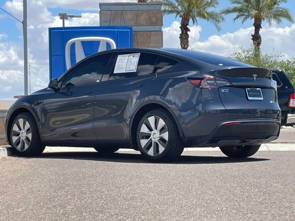 Used 2024 Gray Tesla Long Range image 3