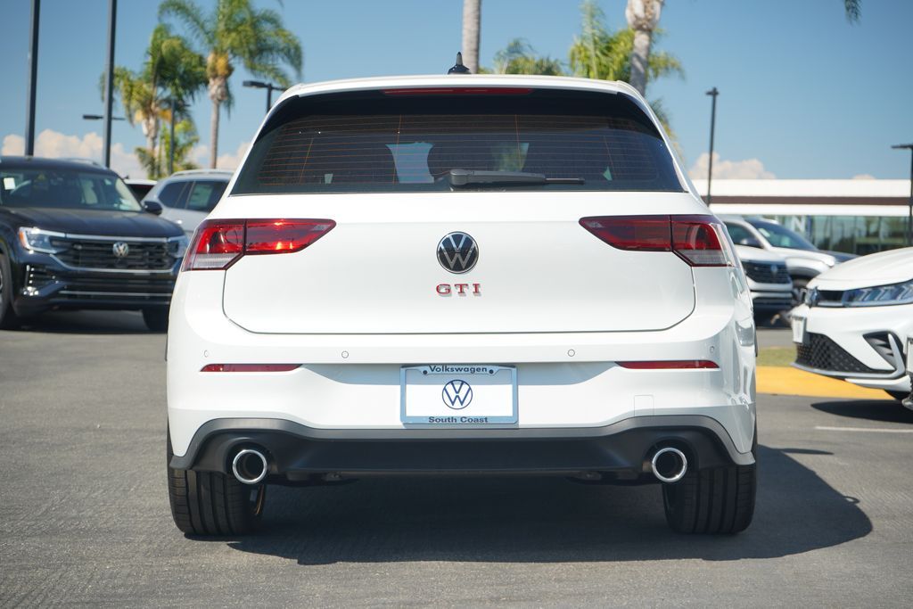 Thumbnail: 2025 Volkswagen Golf - 4