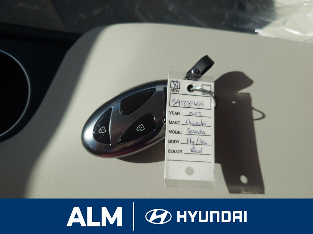 New 2025 Red Hyundai SEL image 33