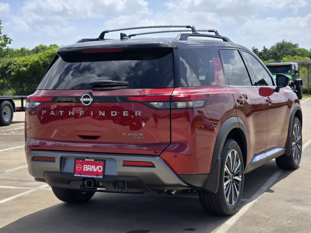 2026 Nissan Pathfinder Platinum - 2