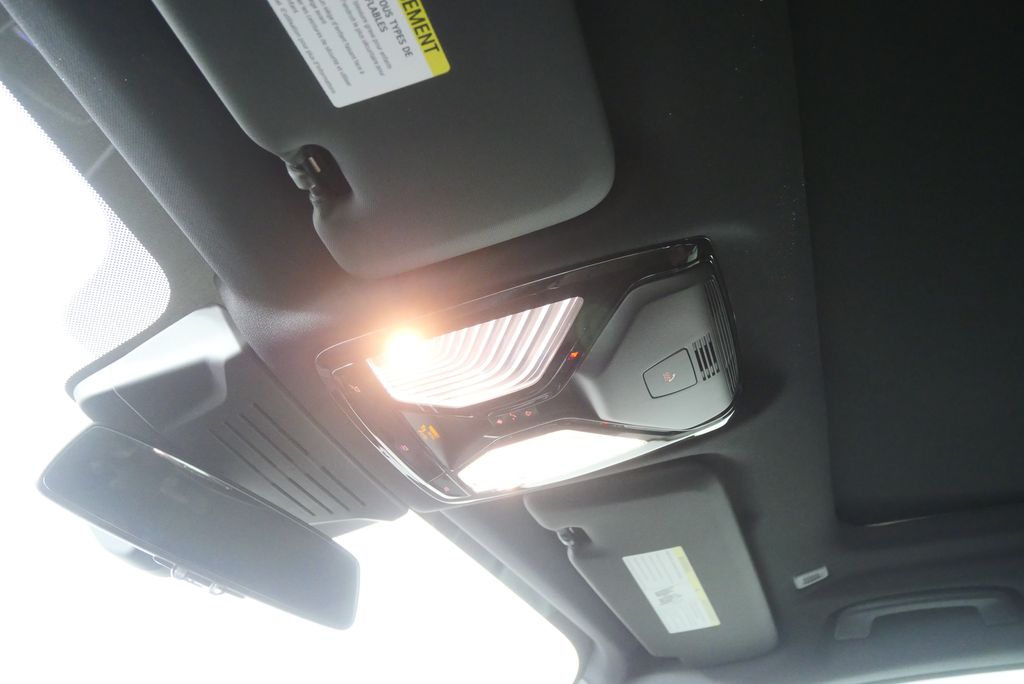 Thumbnail: 2026 BMW X5 - 21