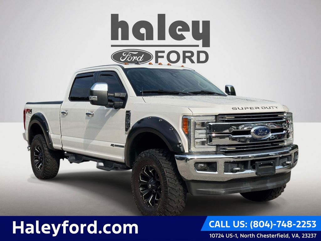 White Platinum Clearcoat Metallic 2019 Ford F-350 Super Duty Pickup Truck Four-Wheel Drive 6-Speed Automatic