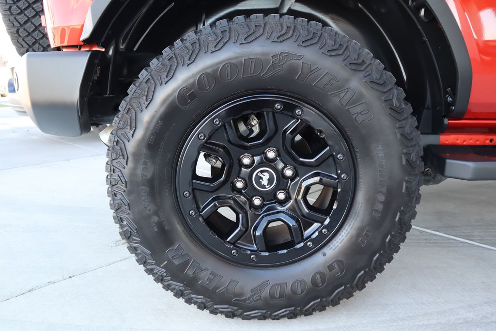 Thumbnail: 2022 Ford Bronco - 31