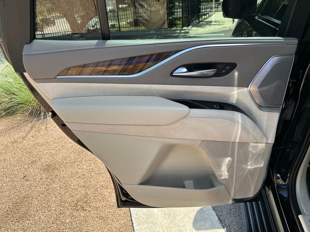 Used Car 2022 Cadillac Escalade  Sport Platinum For Sale Under $70,000 In Austin, Texas
