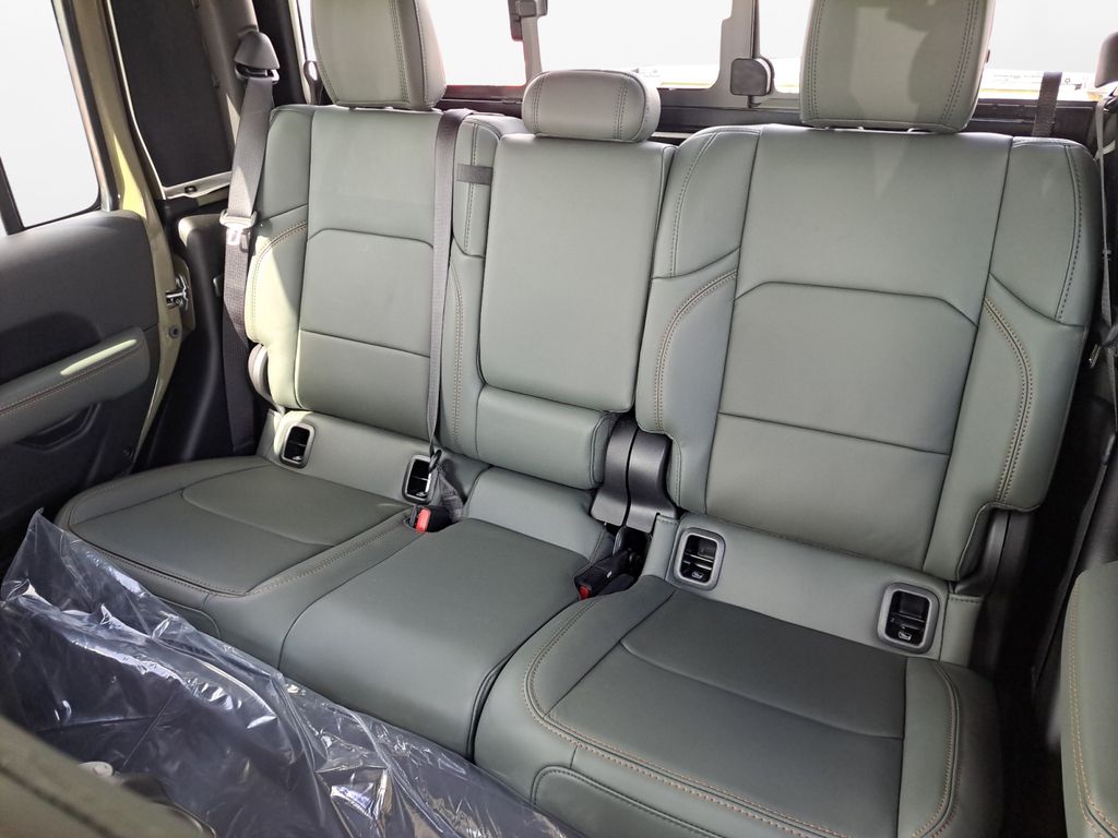 New Car 2025 Jeep Gladiator  Mojave For Sale Under $60,000 In Austin, Texas