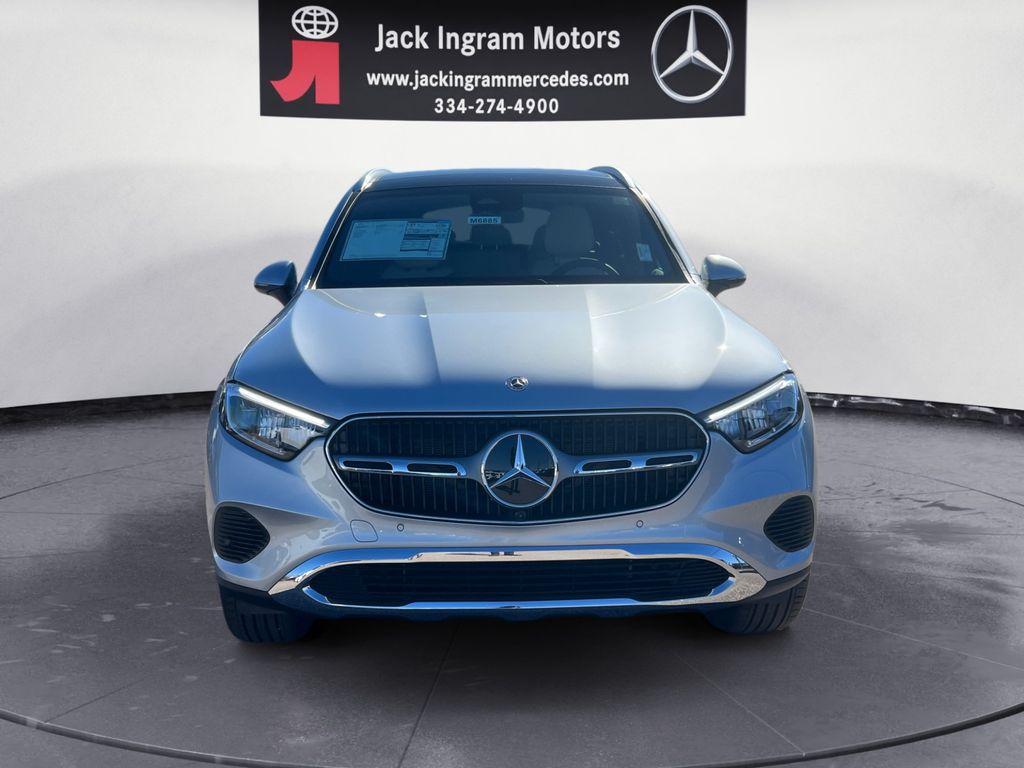 new 2026 Mercedes-Benz GLC car