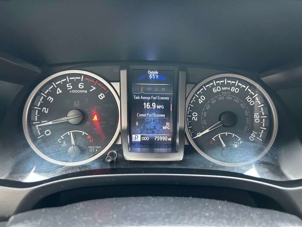 Thumbnail: 2022 Toyota Tacoma - 24