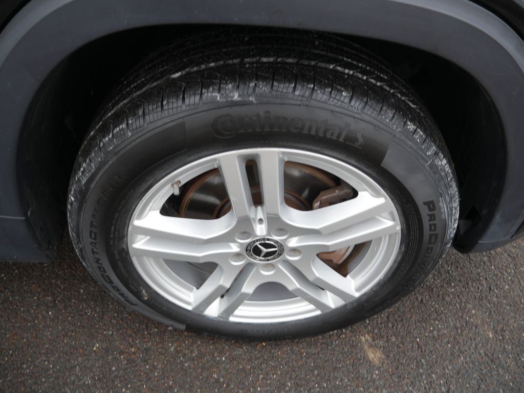 Thumbnail: 2022 Mercedes-Benz GLB - 15