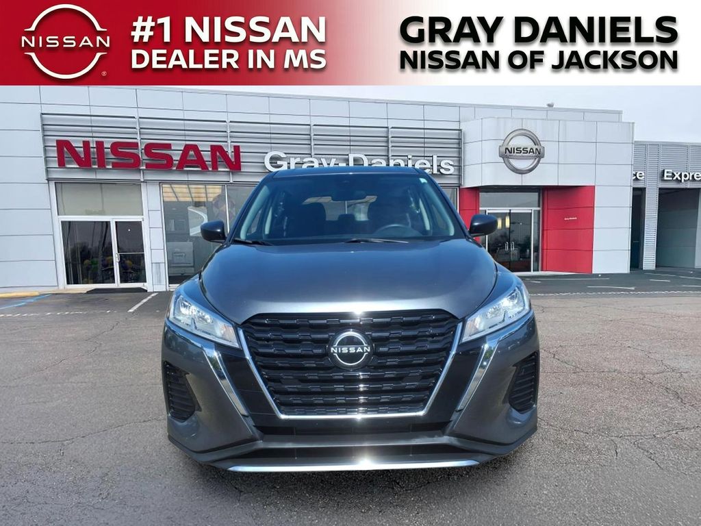 Used 2022 Nissan Kicks SUV