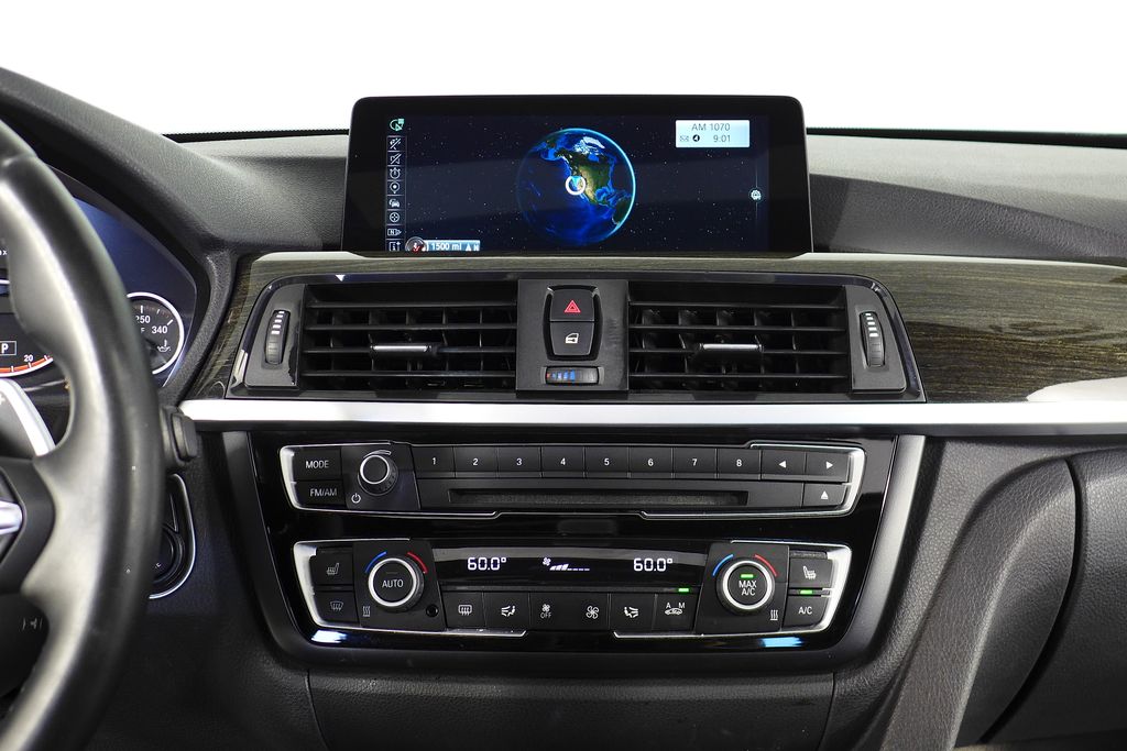 Thumbnail: 2016 BMW 4 Series - 26