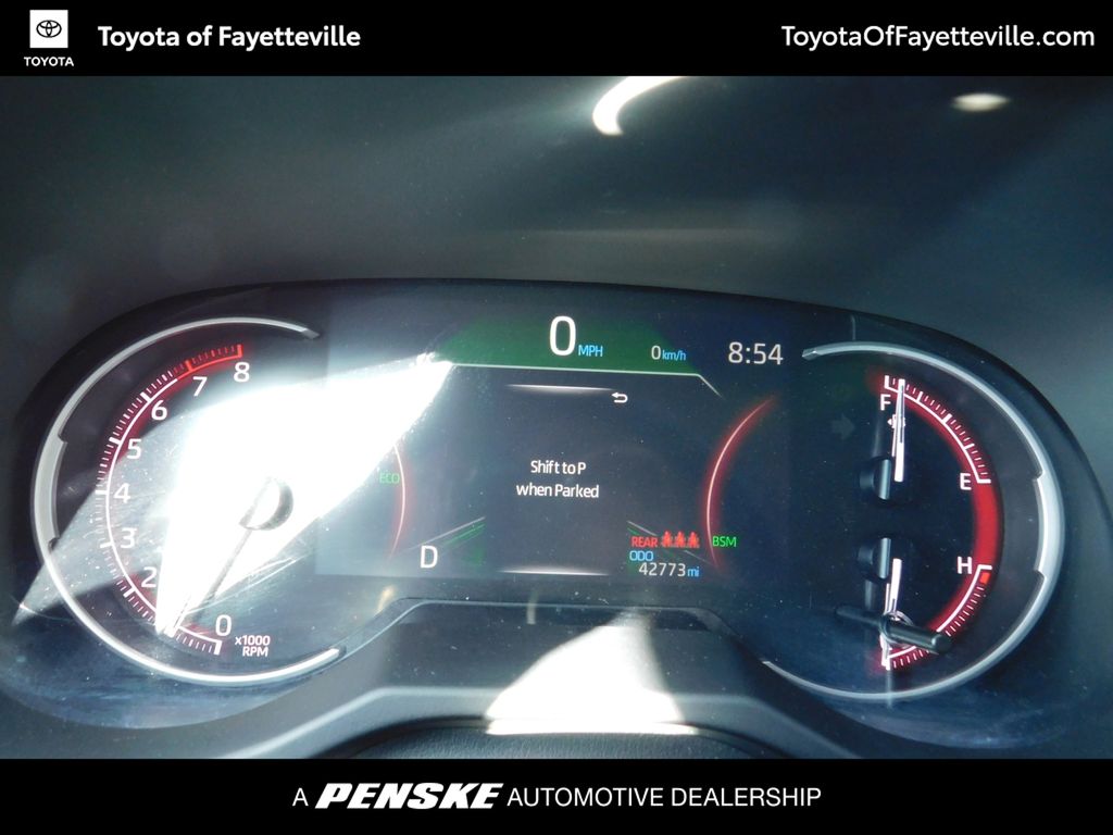 Thumbnail: 2024 Toyota RAV4 - 11