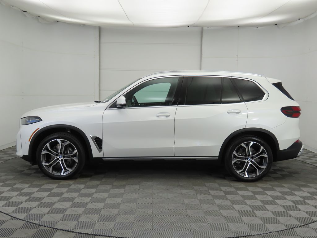 Thumbnail: 2026 BMW X5 - 8
