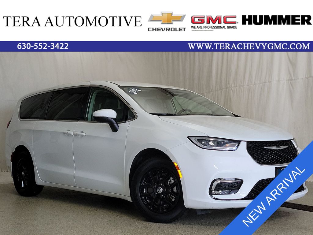 2023 Chrysler Pacifica Touring L FWD