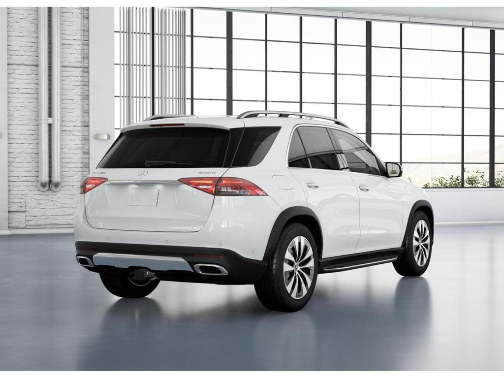 Thumbnail: 2026 Mercedes-Benz GLE - 22