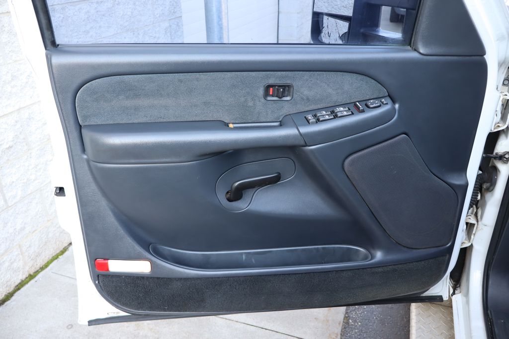 used 2002 Chevrolet Silverado 3500 car, priced at $11,500