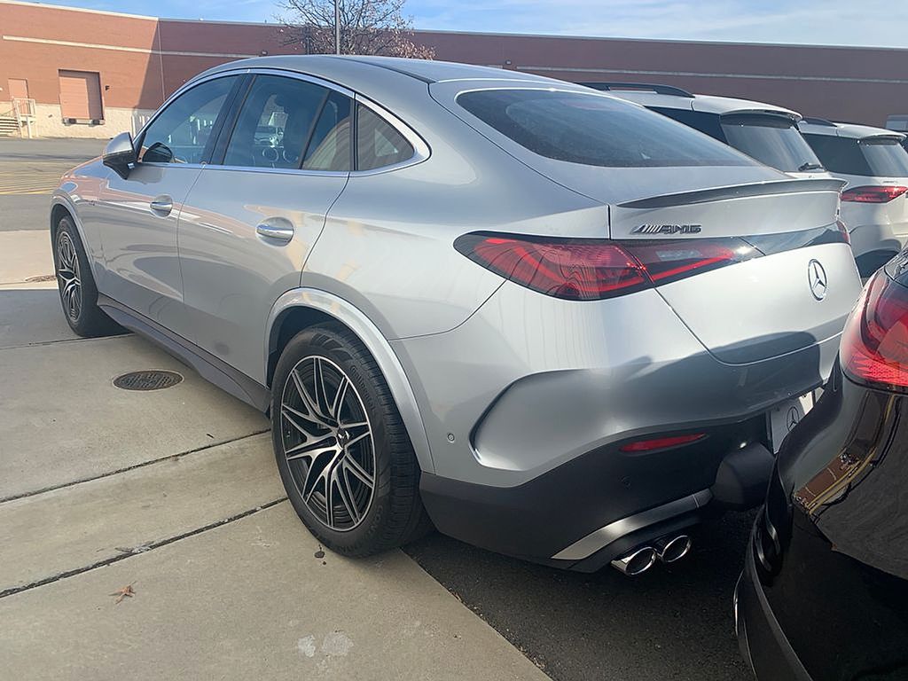 Thumbnail: 2026 Mercedes-Benz GLC - 8