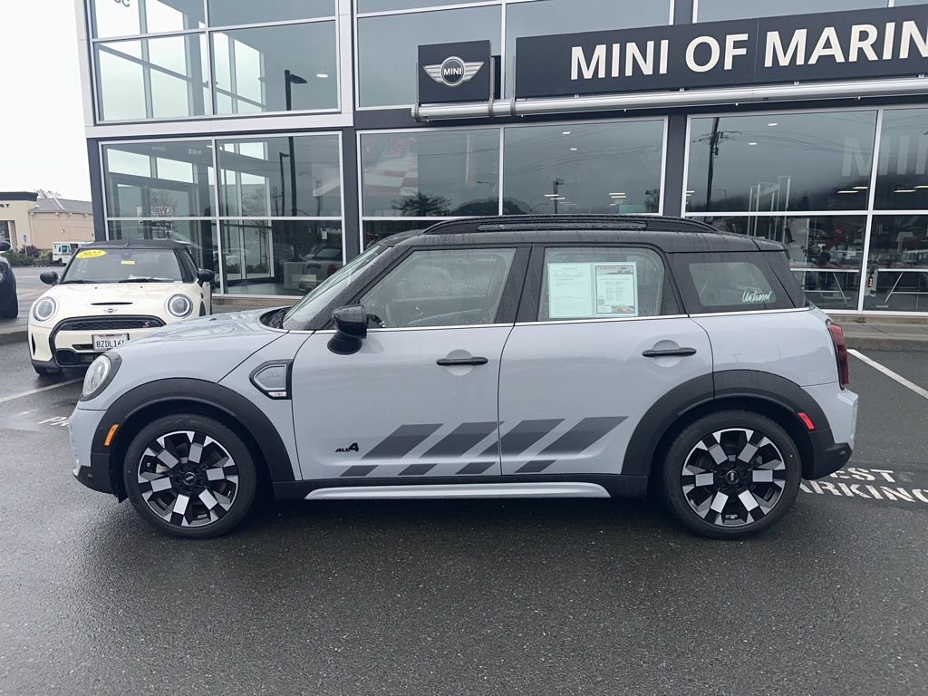 Thumbnail: 2023 MINI Cooper Countryman - 2
