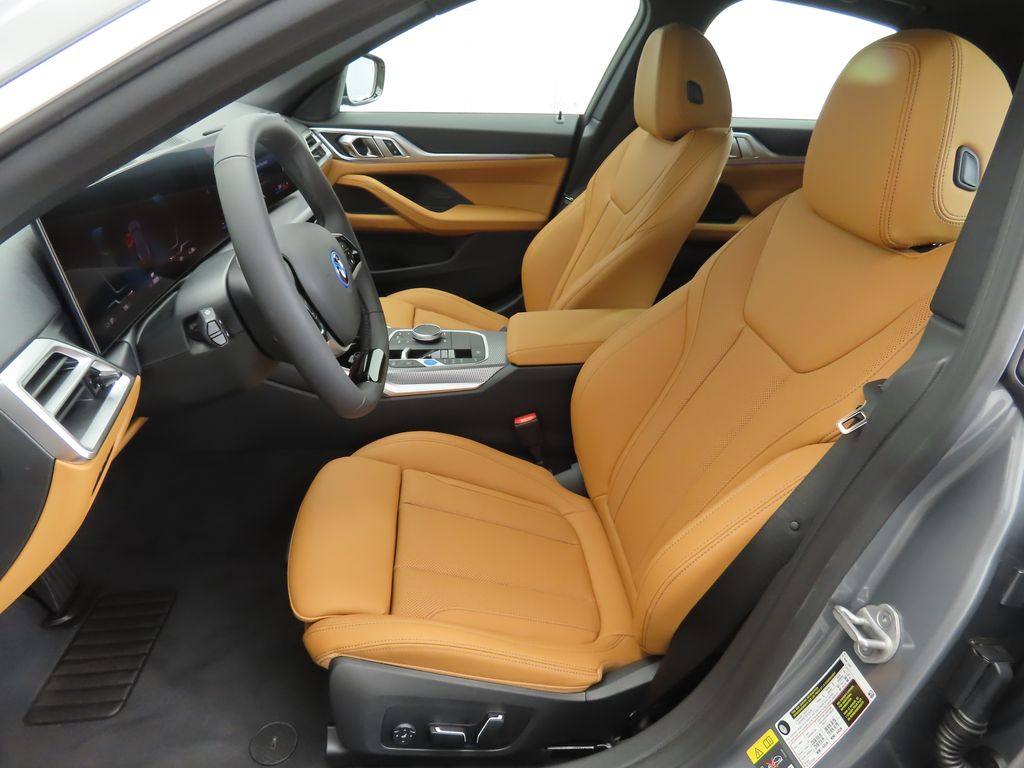 2025 BMW i4 eDrive40 19